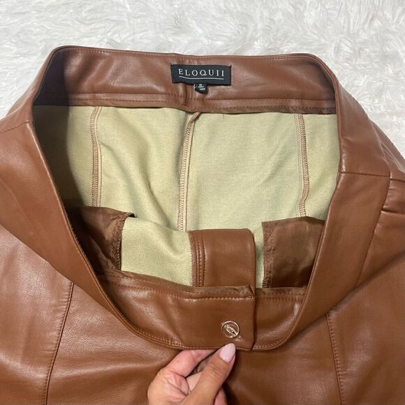 ELOQUII Brown Tan Faux Leather Flare Pants Size 16 Wide Leg Bootcut - Picture 5 of 11